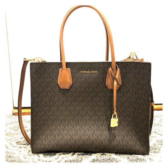 Michael Kors Handbags - Michael Kors Handbag